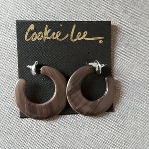 Cookie Lee hoop earrings